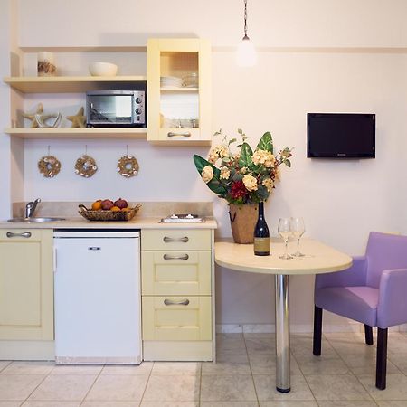 Golden Bay Hotel Apartments มาเลีย ภายนอก รูปภาพ