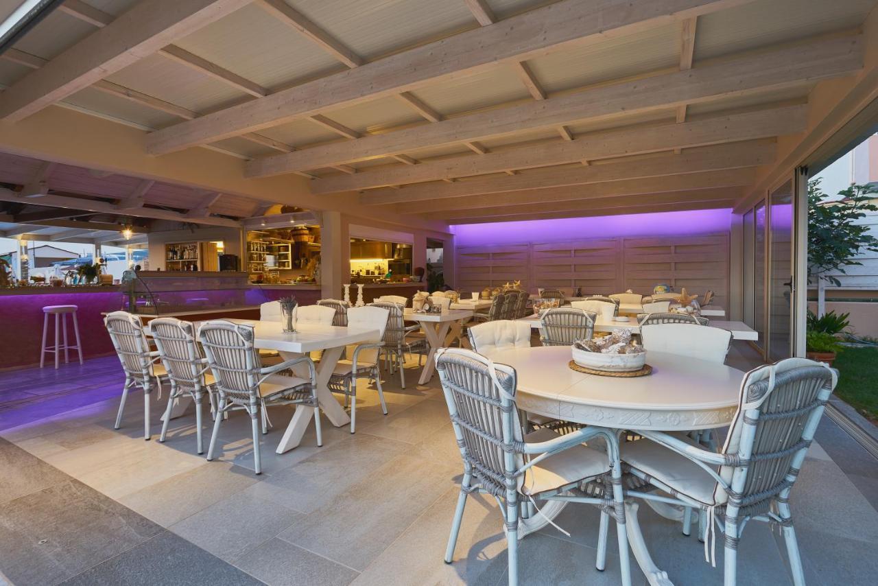 Golden Bay Hotel Apartments มาเลีย ภายนอก รูปภาพ