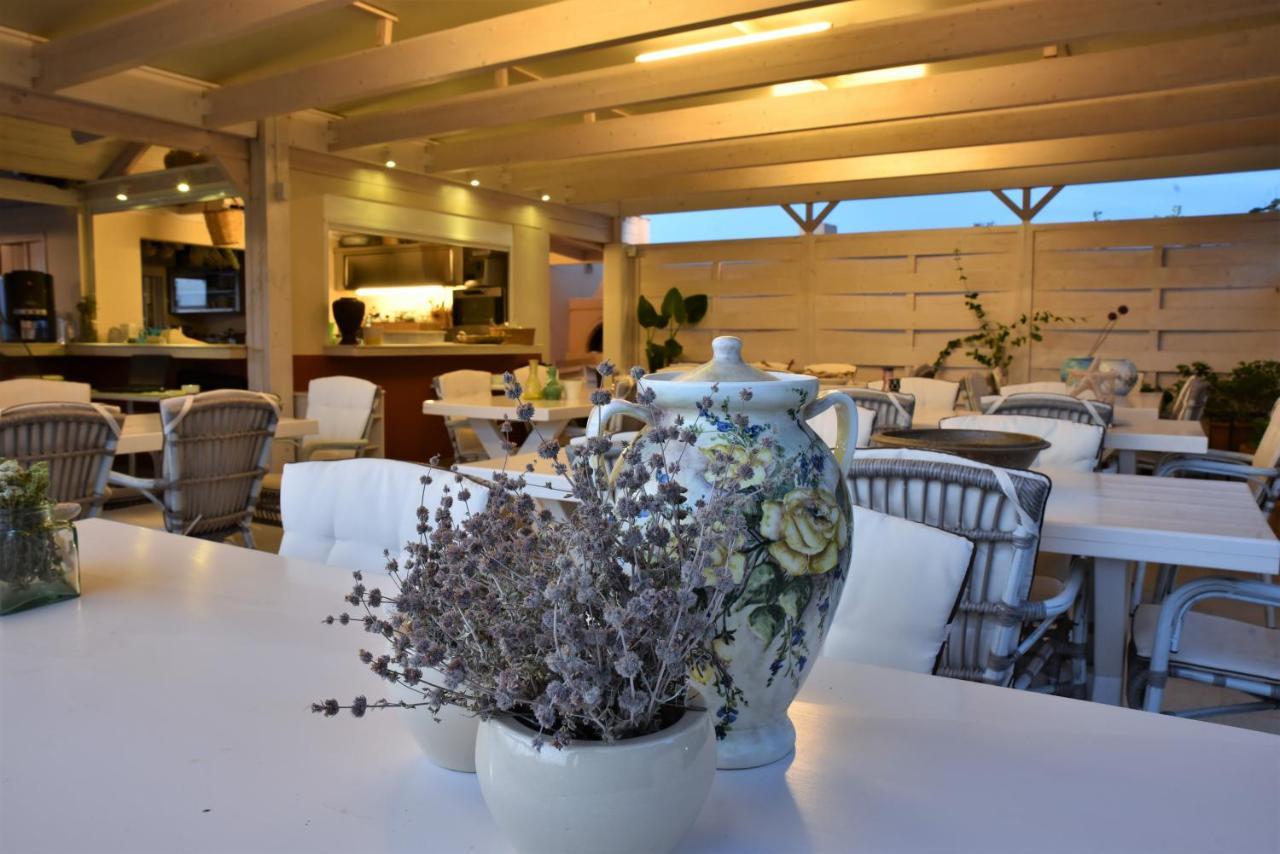 Golden Bay Hotel Apartments มาเลีย ภายนอก รูปภาพ