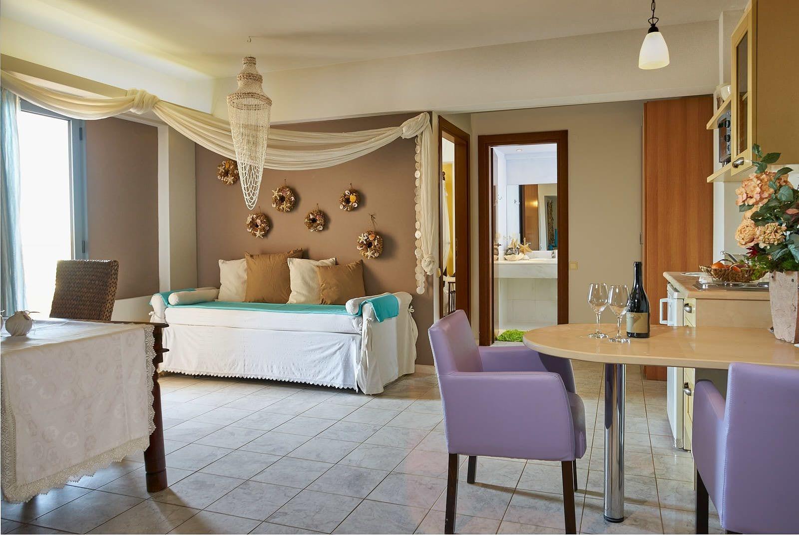 Golden Bay Hotel Apartments มาเลีย ภายนอก รูปภาพ