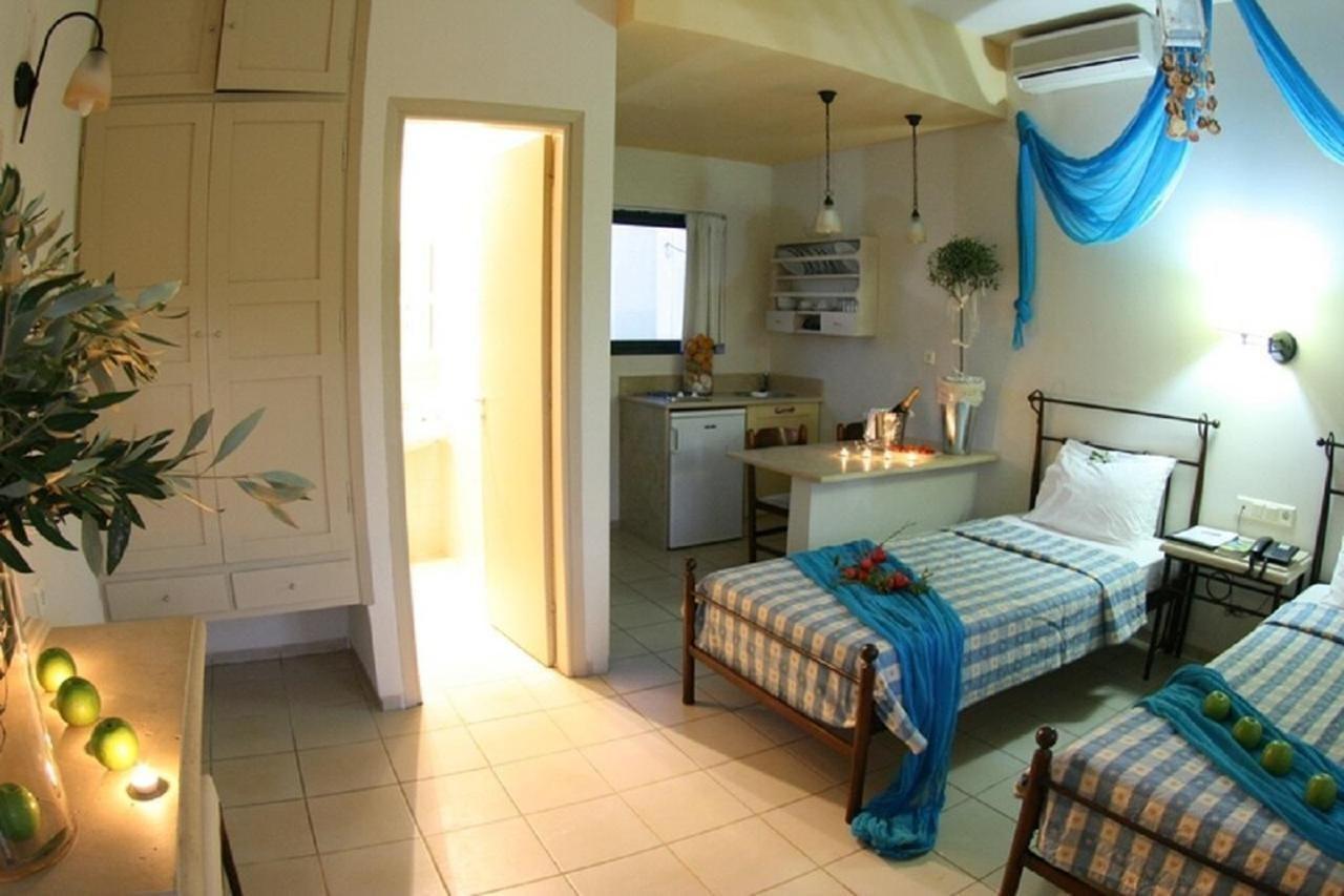 Golden Bay Hotel Apartments มาเลีย ภายนอก รูปภาพ