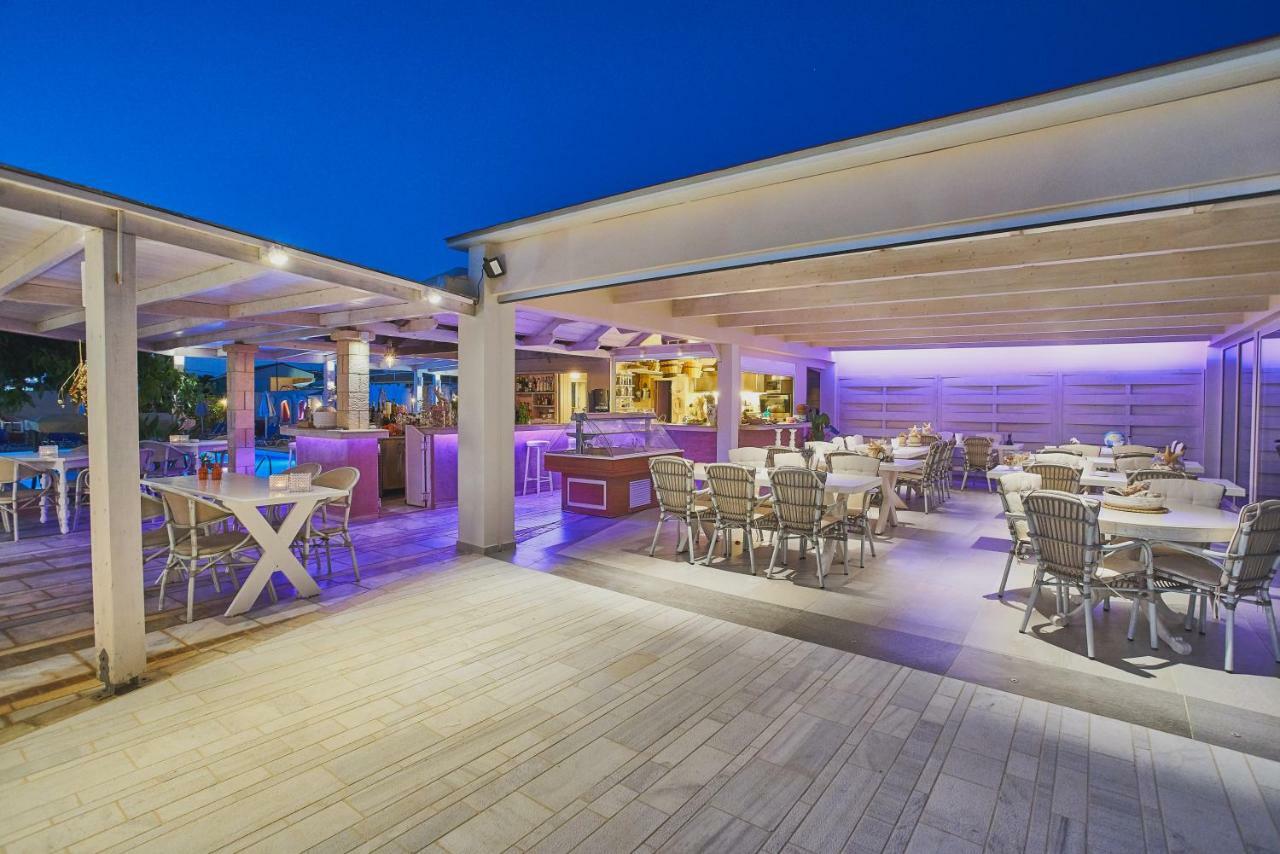 Golden Bay Hotel Apartments มาเลีย ภายนอก รูปภาพ